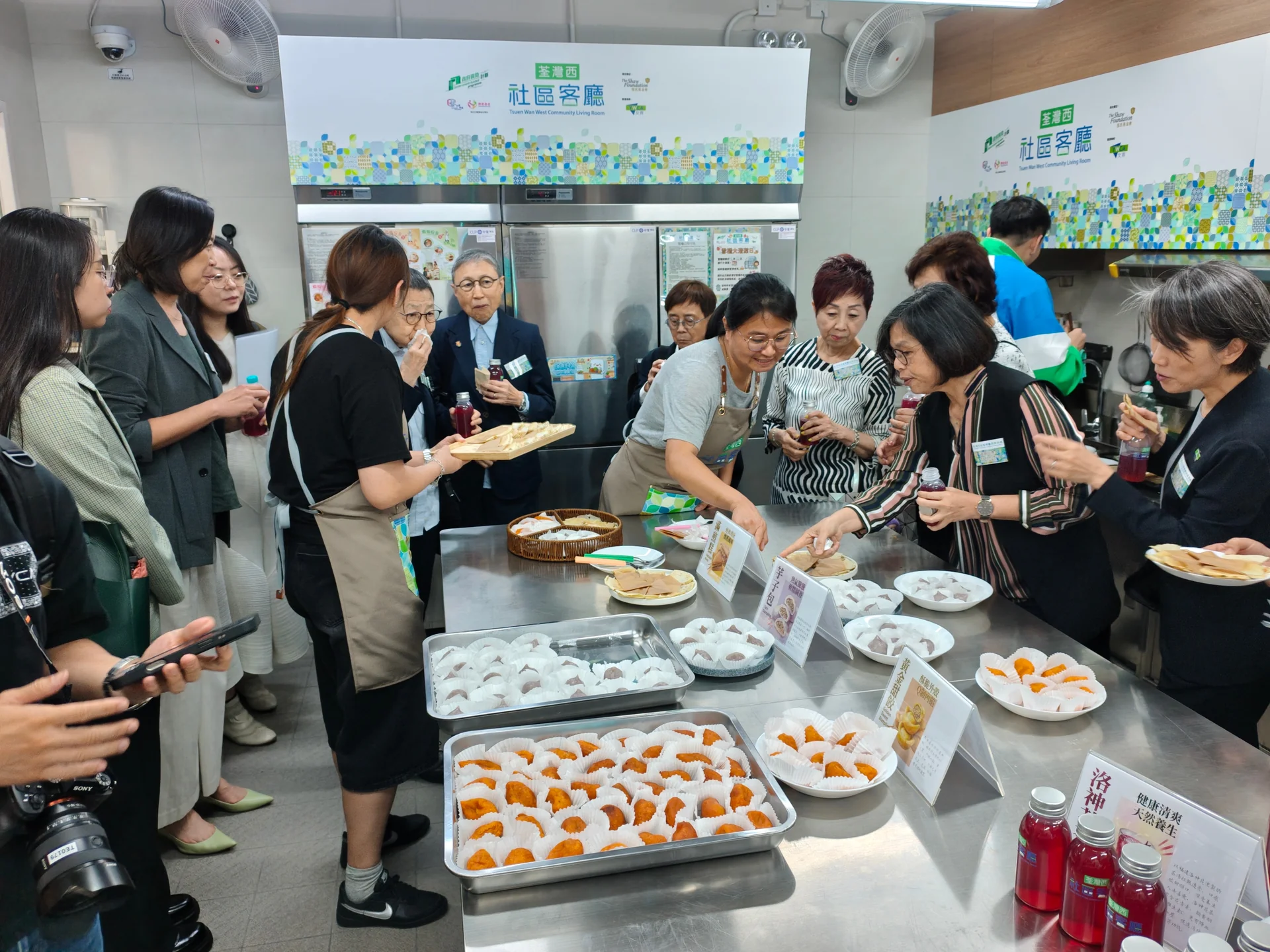 荃灣西社區客廳開幕：女青扶助劏房婦女展才